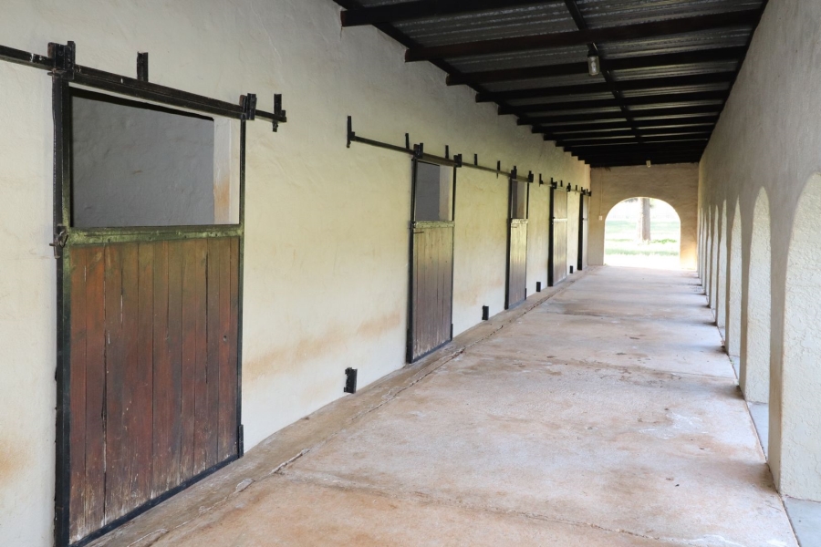 4 Bedroom Property for Sale in Wilkoppies North West